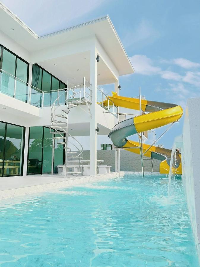 Double P Pool Pousada