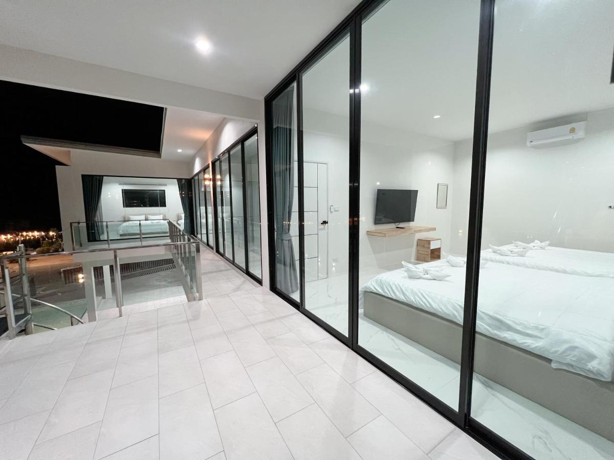 Double P Pool Villa HHQ