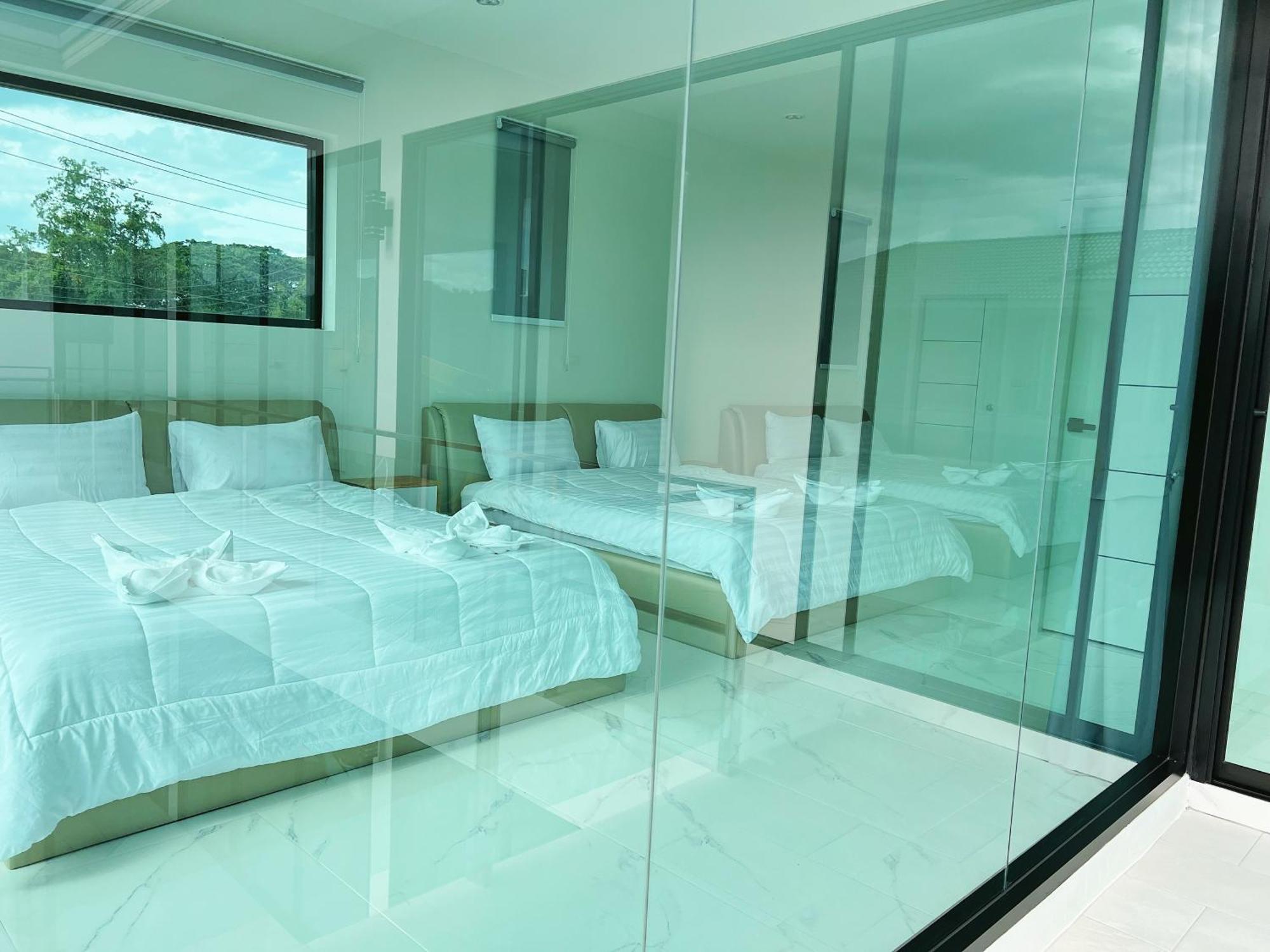 Double P Pool Villa HHQ